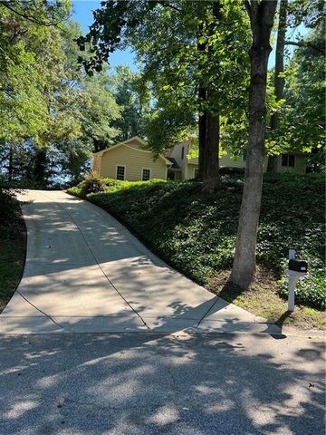 370 Woodstone Drive, Marietta, GA 30068
