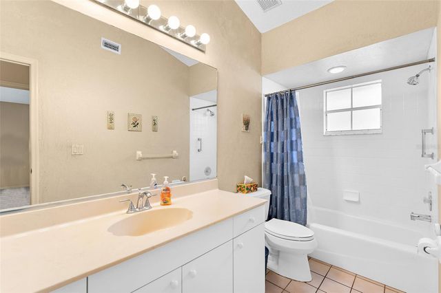 6724 APPROACH ROAD 3, Sarasota, FL 34238