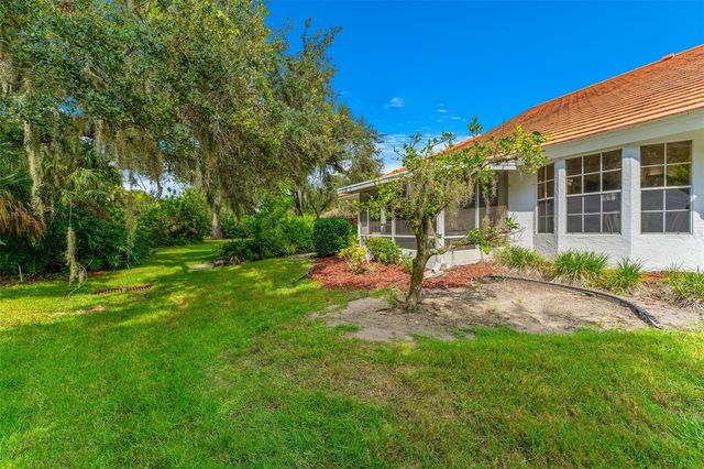 6724 APPROACH ROAD 3, Sarasota, FL 34238