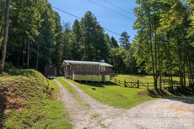 245 Mallard Road, Lake Lure, NC 28746