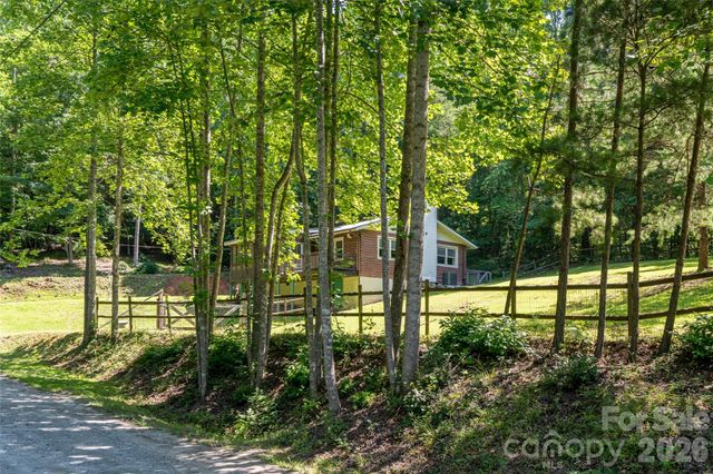 245 Mallard Road, Lake Lure, NC 28746
