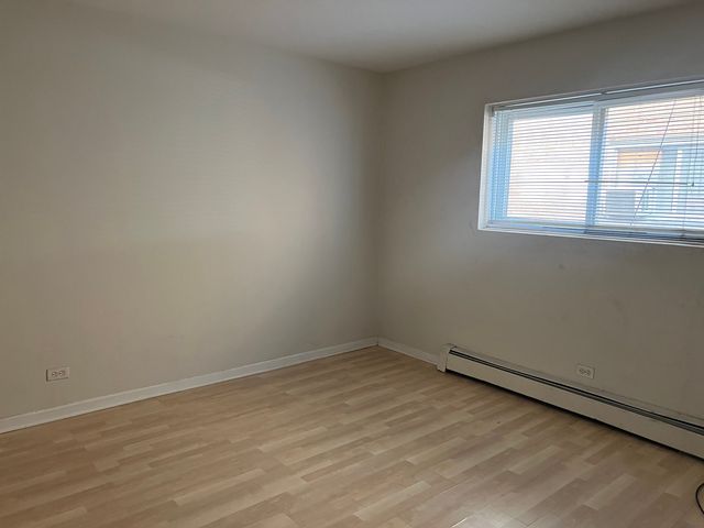 4602 RIVER Road B3, Schiller Park, IL 60176