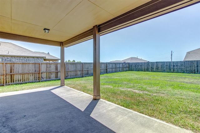 99 Jessica Drive, Dayton, TX 77535