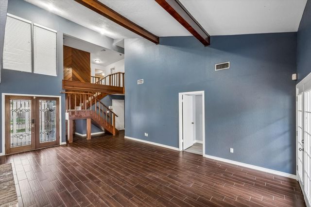 16607 Sunlight Way, Houston, TX 77058