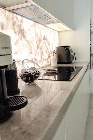 711 NE 23rd Ter 1506, Miami, FL 33137