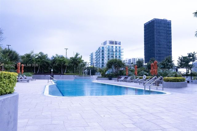 711 NE 23rd Ter 1506, Miami, FL 33137