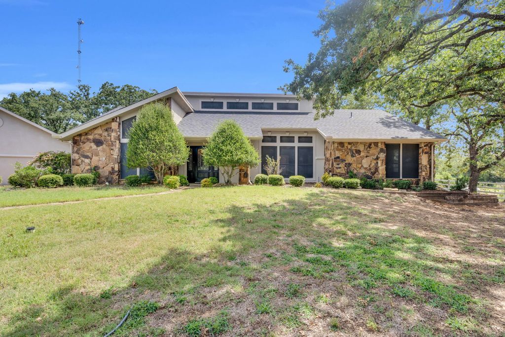 7260 Hudson Cemetery Road, Mansfield, TX 76063