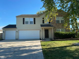 10671 Pleasant View Lane, Fishers, IN 46038