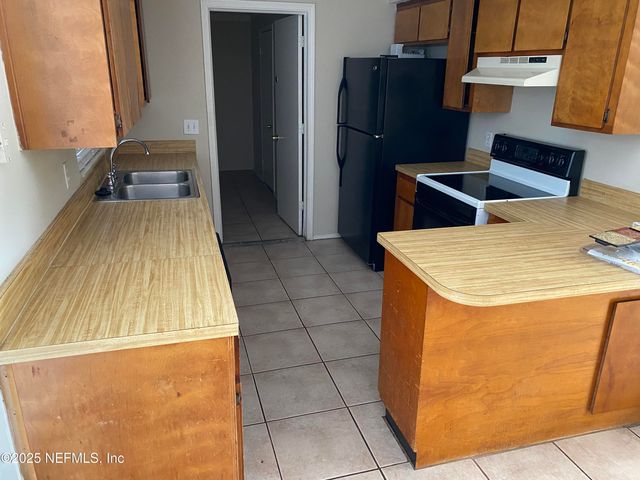 1643 RHONDA Drive, Middleburg, FL 32068