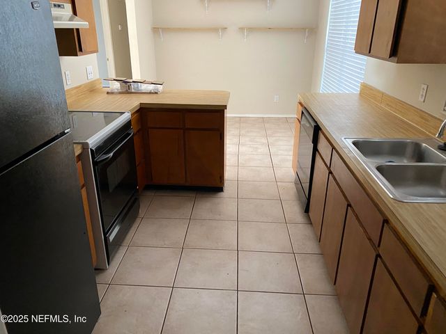 1643 RHONDA Drive, Middleburg, FL 32068