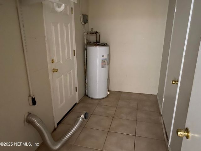 1643 RHONDA Drive, Middleburg, FL 32068