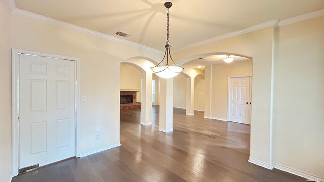 305 KENDALL PKWY, Boerne, TX 78015