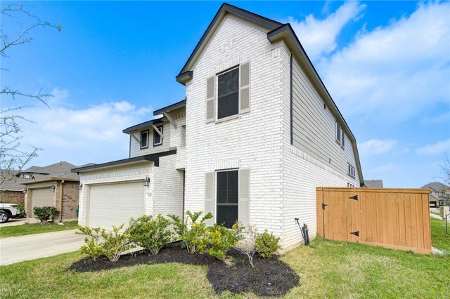 5439 Rustic Ruby Drive, Brookshire, TX 77423