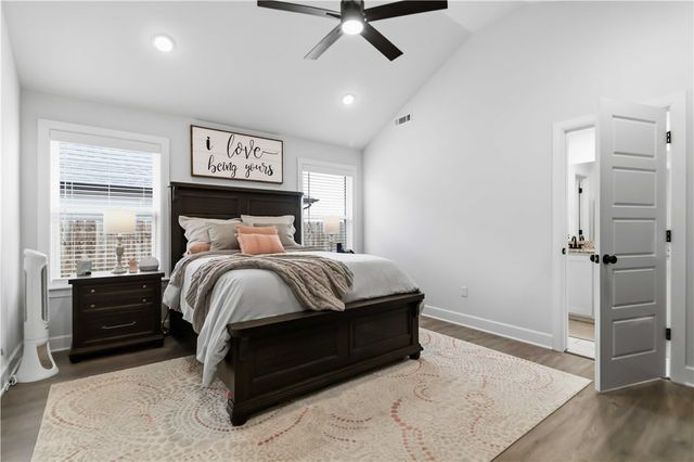 1110 Monarch Road, Centerton, AR 72719