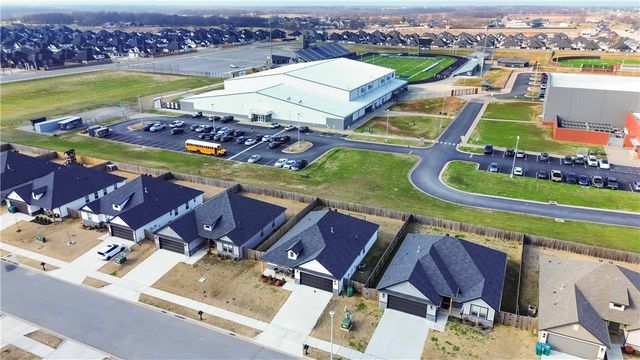 1110 Monarch Road, Centerton, AR 72719