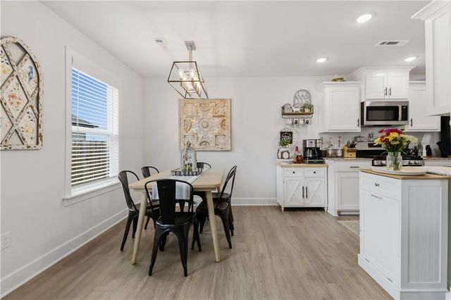 1110 Monarch Road, Centerton, AR 72719