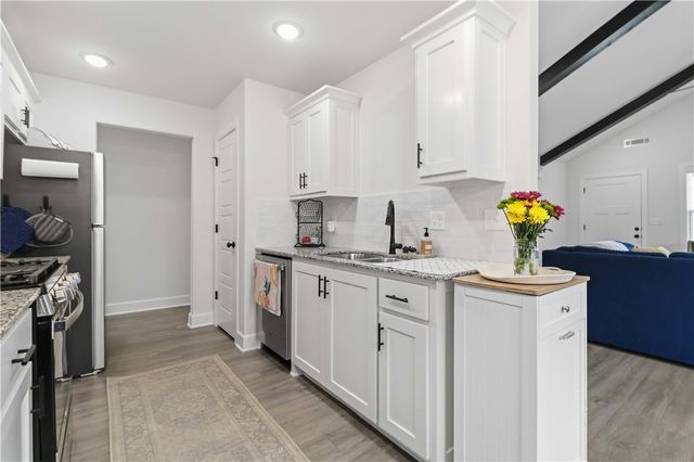 1110 Monarch Road, Centerton, AR 72719