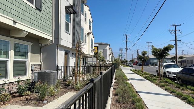 2524 Iconic Street, South El Monte, CA 91733