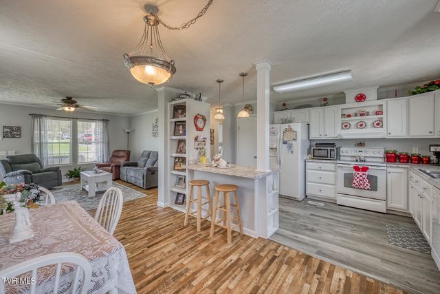 928 Highway 421 N, Mountain City, TN 37683