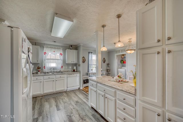 928 Highway 421 N, Mountain City, TN 37683