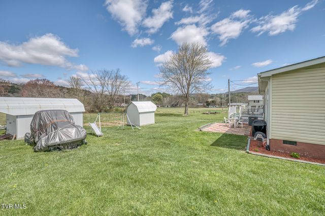 928 Highway 421 N, Mountain City, TN 37683