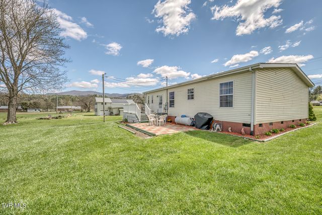 928 Highway 421 N, Mountain City, TN 37683