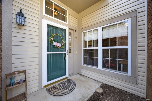 712 E Moss Creek Drive, Bloomington, IN 47401