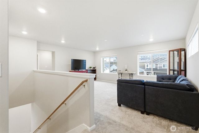 1323 Baker Heights Loop, Bremerton, WA 98312