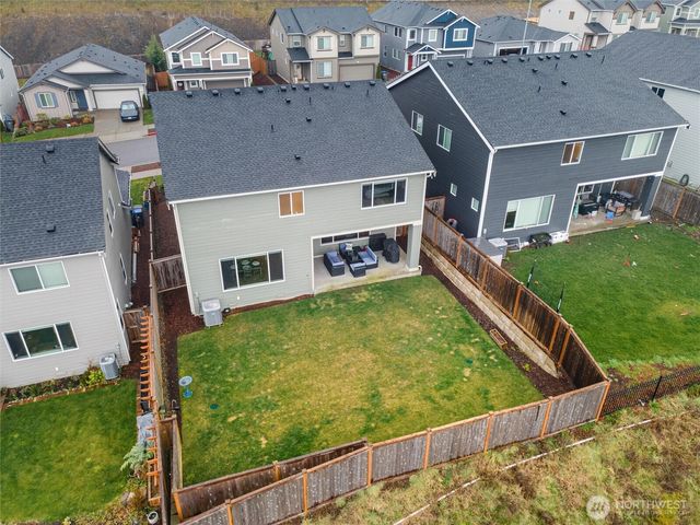 1323 Baker Heights Loop, Bremerton, WA 98312