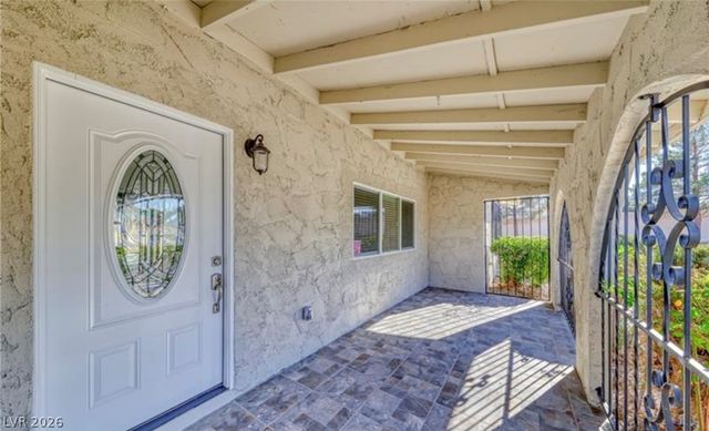 3696 Barcelona Street, Las Vegas, NV 89121