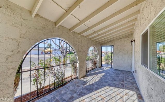 3696 Barcelona Street, Las Vegas, NV 89121