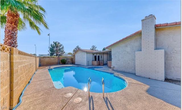 3696 Barcelona Street, Las Vegas, NV 89121