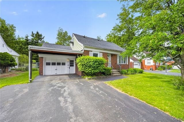 104 Church Parkway, Cicero, NY 13212