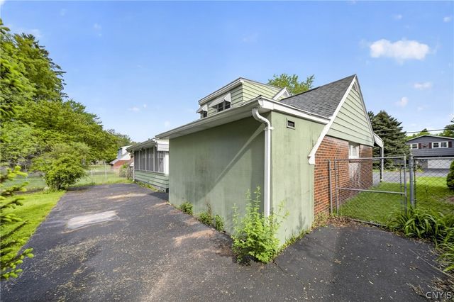 104 Church Parkway, Cicero, NY 13212
