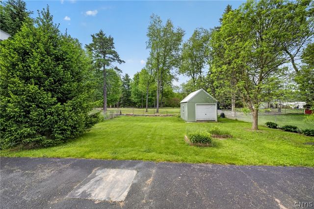 104 Church Parkway, Cicero, NY 13212