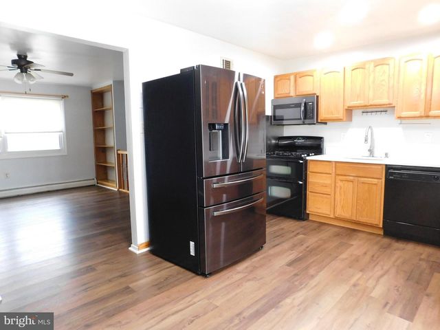 13000 KERRMAN CT, Woodbridge, VA 22193