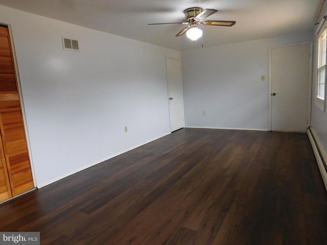 13000 KERRMAN CT, Woodbridge, VA 22193