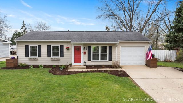 801 Sunset Circle, Streamwood, IL 60107