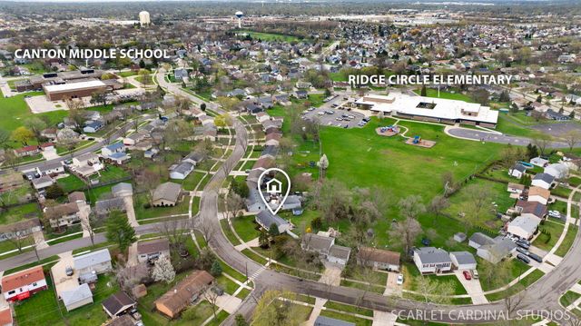 801 Sunset Circle, Streamwood, IL 60107