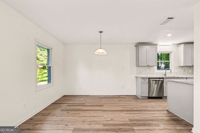 6340 Tahoe Drive, Atlanta, GA 30349