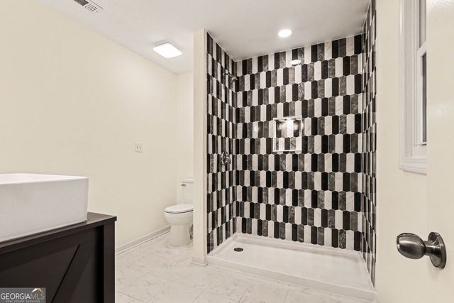 6340 Tahoe Drive, Atlanta, GA 30349
