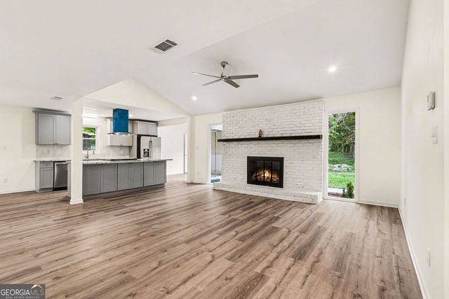 6340 Tahoe Drive, Atlanta, GA 30349