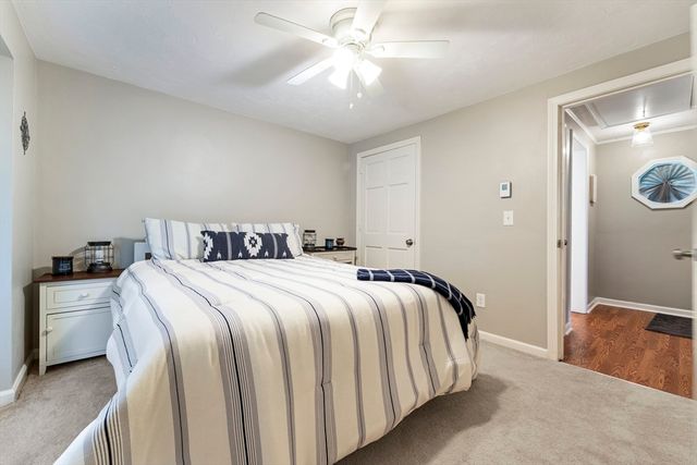 11 Scenic Ave, Webster, MA 01570