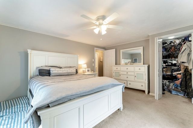 11 Scenic Ave, Webster, MA 01570