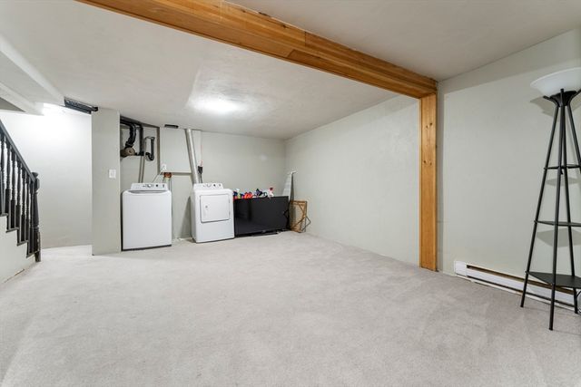 11 Scenic Ave, Webster, MA 01570