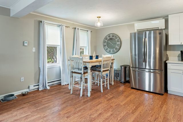 11 Scenic Ave, Webster, MA 01570