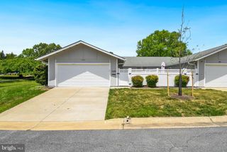15200 HYDE PARK DR #36-A, Silver Spring, MD 20906