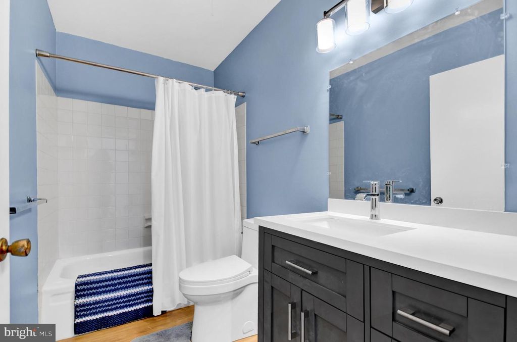 Image 12 of property listing at 15200 HYDE PARK DR #36-A, Silver Spring, MD 20906