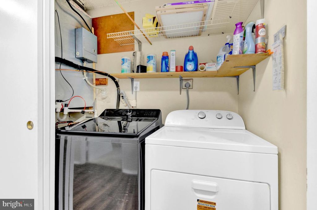 Image 20 of property listing at 15200 HYDE PARK DR #36-A, Silver Spring, MD 20906