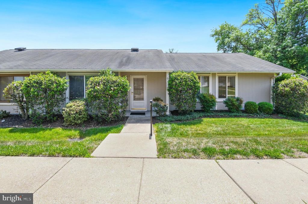 Image 25 of property listing at 15200 HYDE PARK DR #36-A, Silver Spring, MD 20906